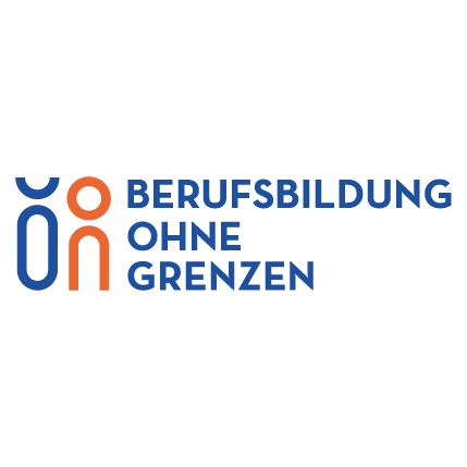 Das Logo zeigt den Schriftzug Berufsbildung ohne Grenzen neben einem Piktogramm, das zwei Menschen darstellt.